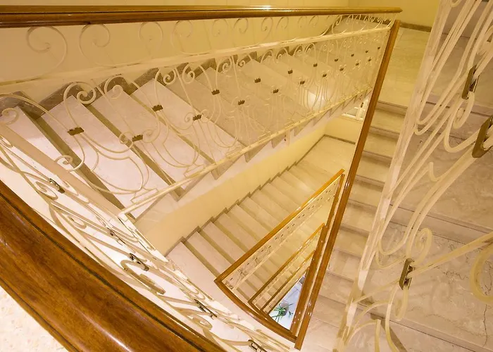 Continental Hotel 4*