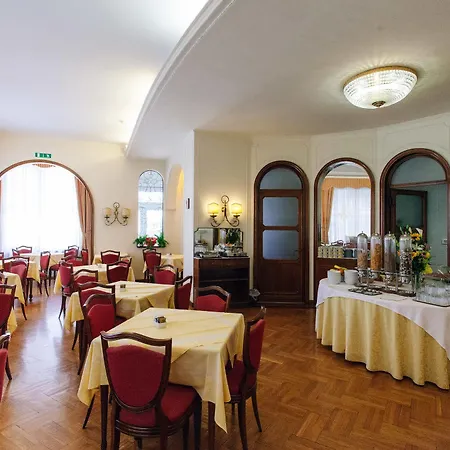 Continental Hotel