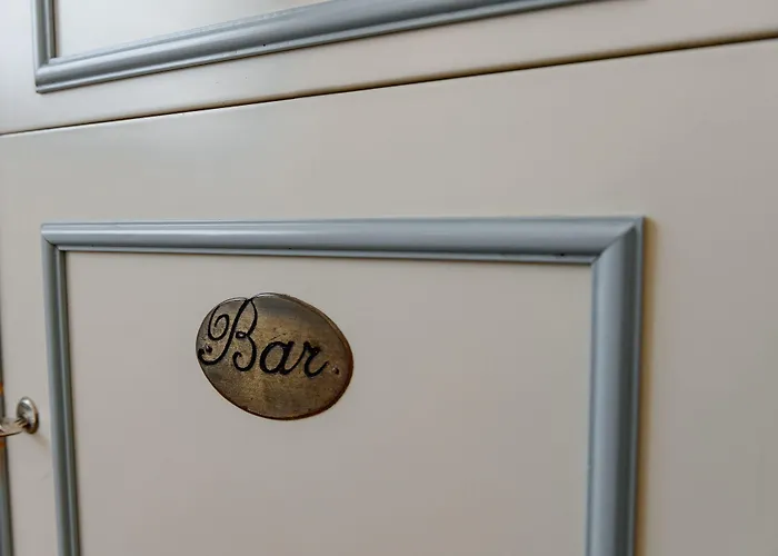 ホテル コンチネンタル